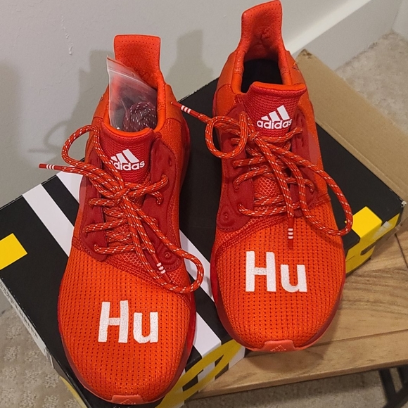 Pharell Williams Adidas ultra boost solar HUPRD - Picture 6 of 8